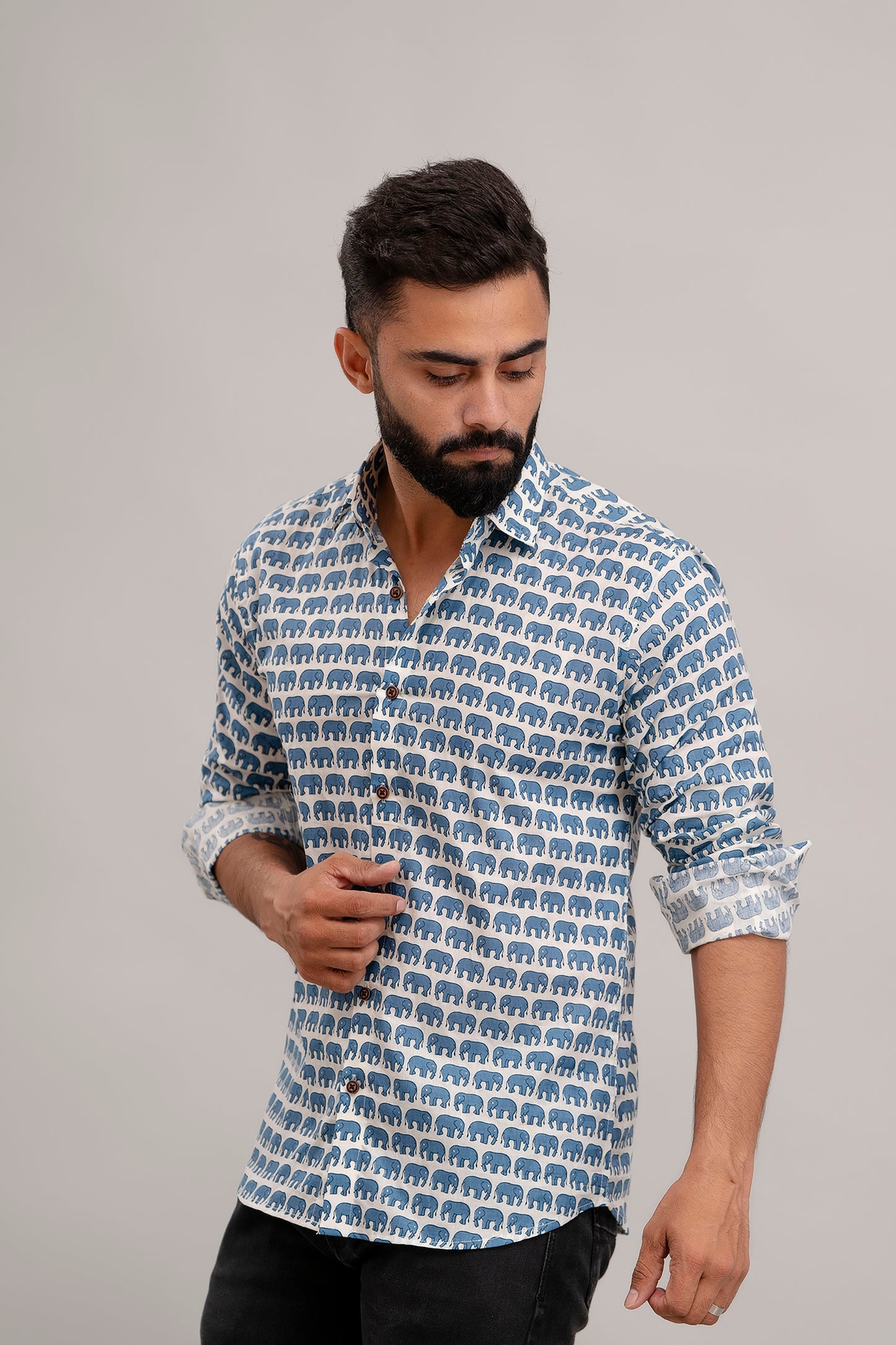 SANGANERI PRINT WHITE SHIRT BLUE ELEPHANT PRINT