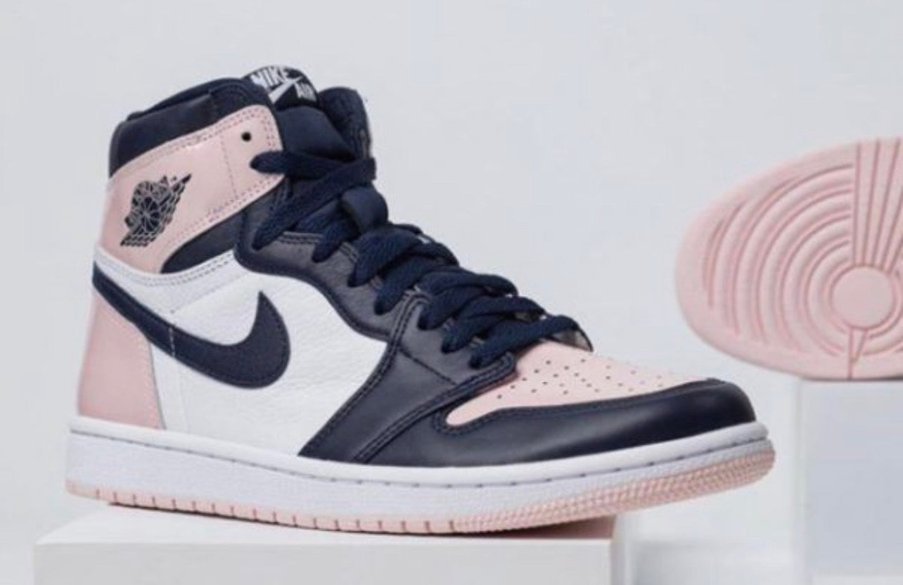 AF1 HIGH WHITE BLACK PEACH