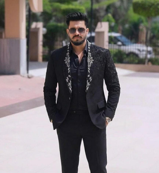Black suit With Handwork Double Collar