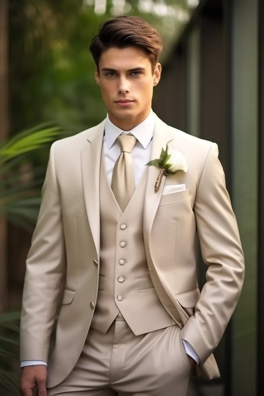 MEN'S CREAM TUXEDO SUIT