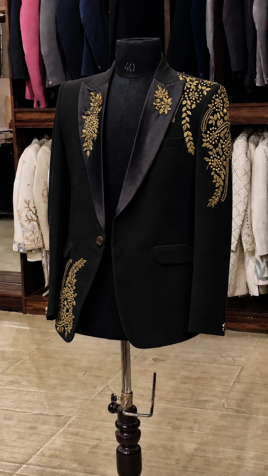 Full handwork suit Lachka fabric