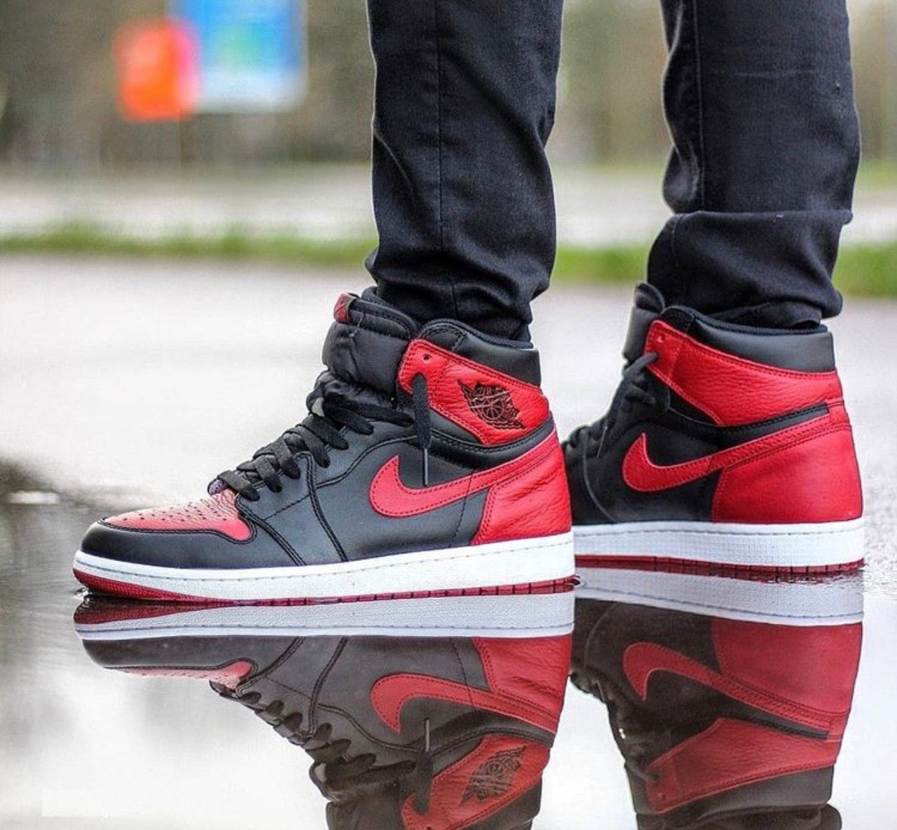 AF1 BLACK RED
