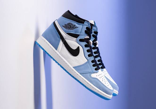 AF1 light blue with black nike