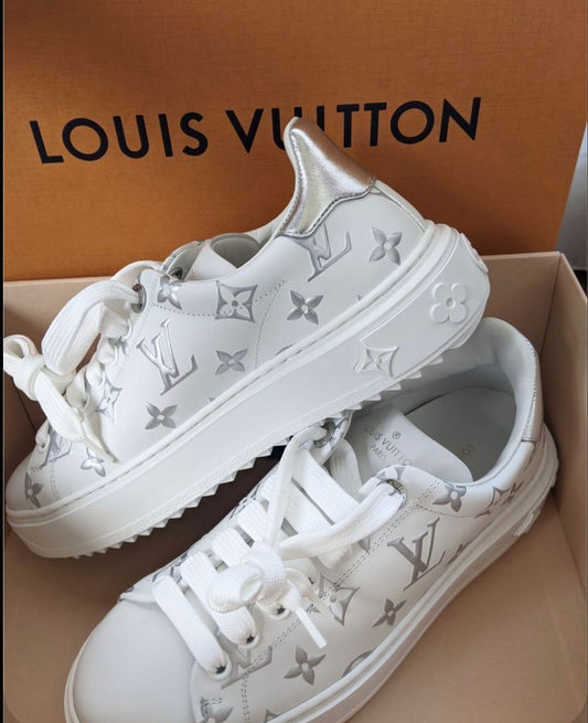LV white