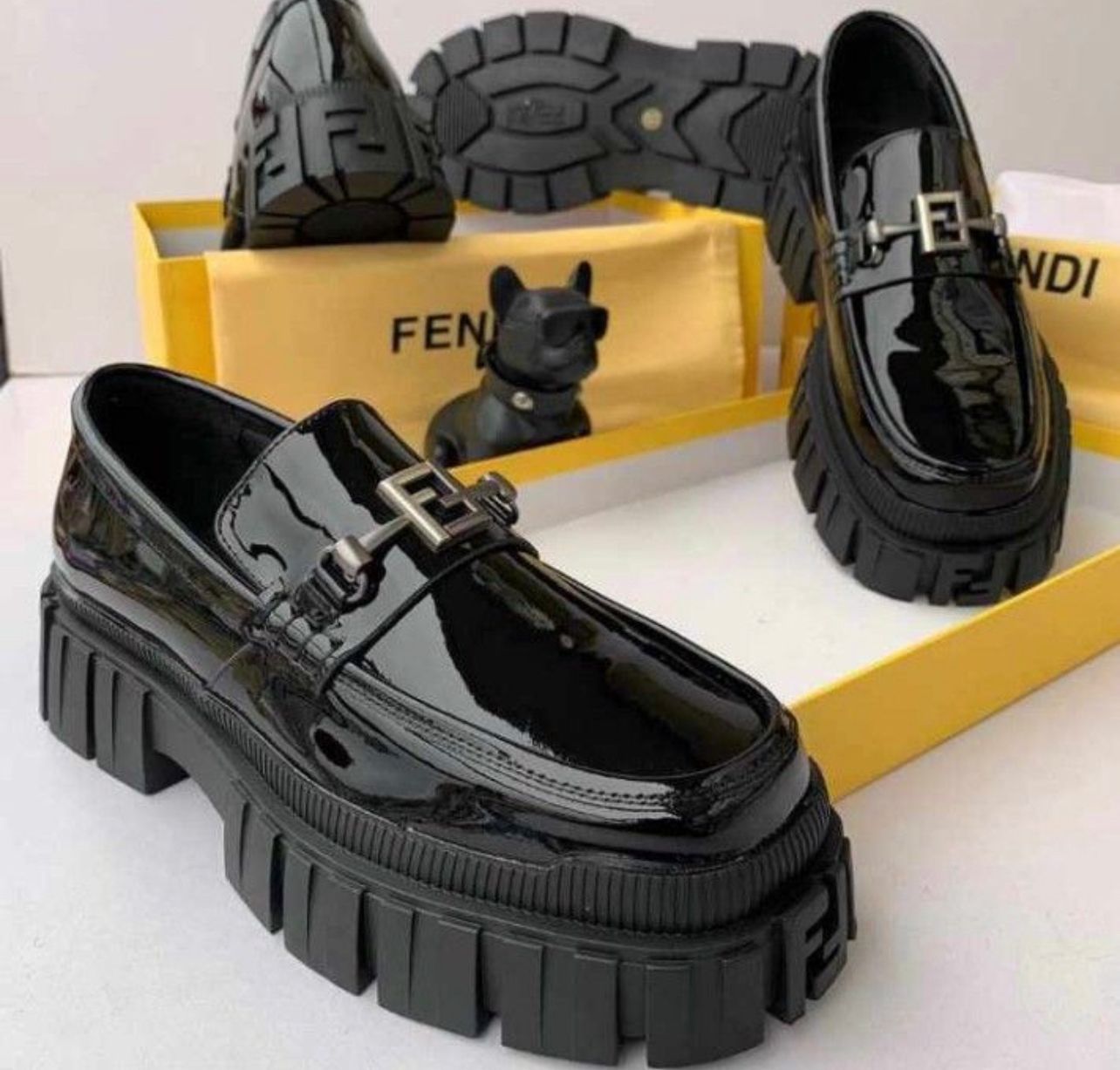 PRADA HIGH SHOES BLACK