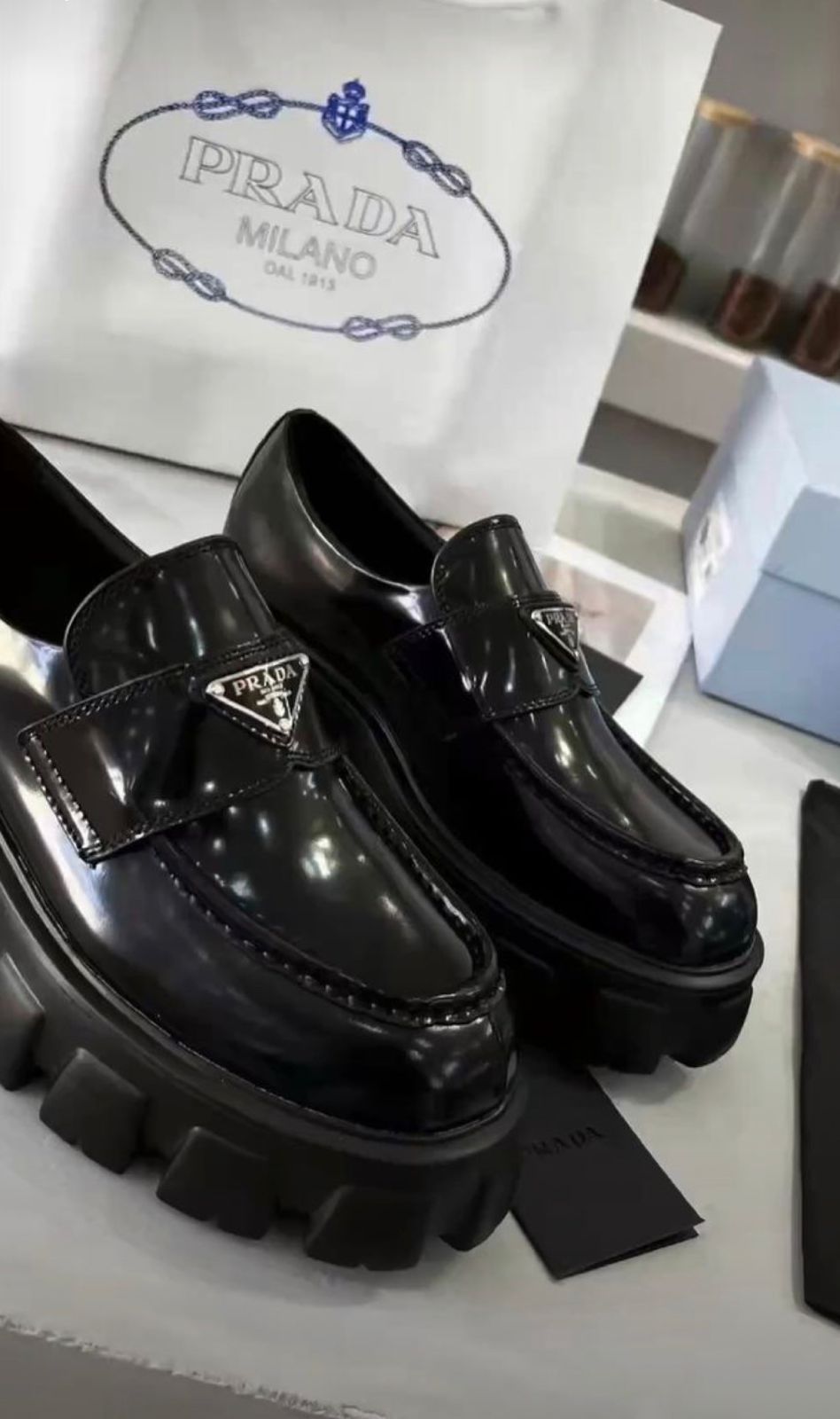 PRADA HIGH SHOES BLACK